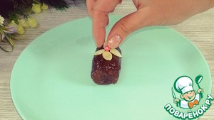 Шоколадное пирожное из бисквита