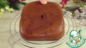 Шоколадное пирожное из бисквита