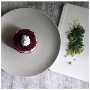 Свекольный салат "Красный бархат"