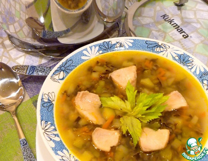 Рецепт: Суп из форели с диким рисом