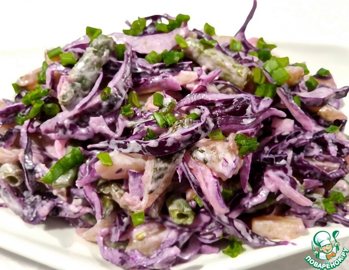 Рецепт: Салат из краснокочанной капусты