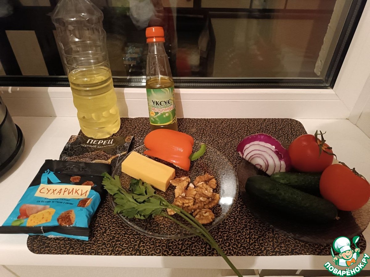 "Мяучка" Лёгкий салат с помидорами и огурцами