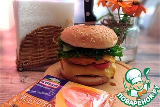 Рецепт: Чизбургер с двойной тыквенно-морковной котлетой