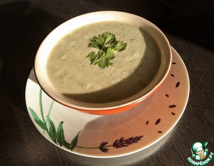 Рецепт: Грибной крем-суп с кинзой