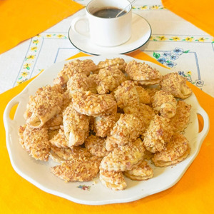 Печенье с джемом и орехами Печенье с джемом и орехами