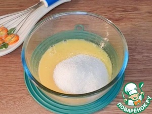 Пирог на кефире с персиками Пирог на кефире с персиками