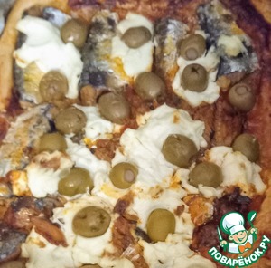 Маргарита из сардин и оливок Маргарита из сардин и оливок