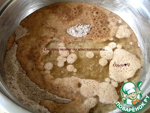 Шоколадный торт с ягодами