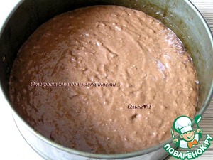 Шоколадный торт с ягодами