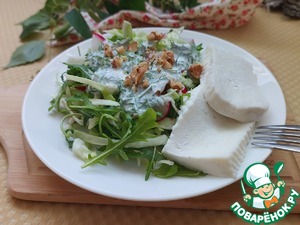 Овощной салат с вареным адыгейским сыром