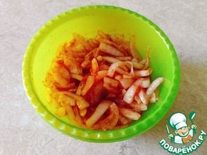 Сосиски с маринованными яйцами и луком Сосиски с маринованными яйцами и луком