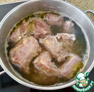 Шейное заливное. Шеи индюшачьи