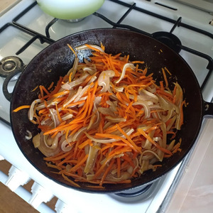 Свиные ушки по-корейски Свиные ушки по-корейски