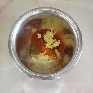 Домашняя грудинка, запеченная в фольге