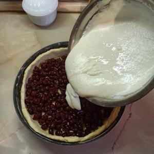 Вишневый пирог в сметанной заливке Вишневый пирог в сметанной заливке