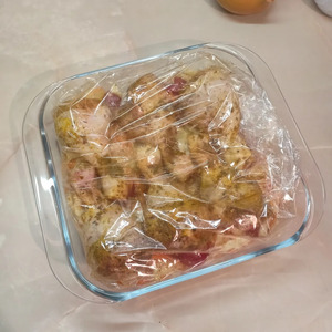 Куриные ножки, запеченные в рукаве, с рисом и овощами Куриные ножки, запеченные в рукаве, с рисом и овощами