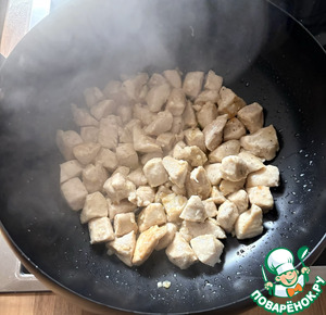 Спагетти из цуккини с курицей Спагетти из цуккини с курицей