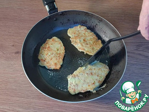 Лепешки из кабачков и гречневой крупы Лепешки из кабачков и гречневой крупы