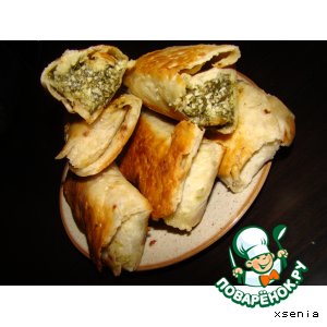 Grilled lavash with spinach and cheese