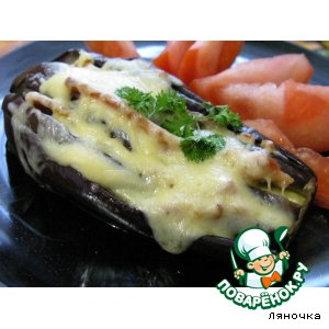 Рецепт: Баклажаны, запеченные с беконом и сыром