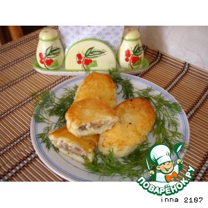 Рецепт: Картофельные зразы с печенью и брынзой