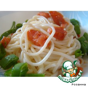 Рецепт Салат из спагетти с копченой семгой