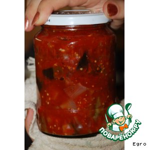 Рецепт Баклажаны в томатном соке с перцем и луком