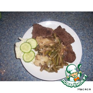 Рецепт Ароматное мясо, запеченное в рукаве с овощами