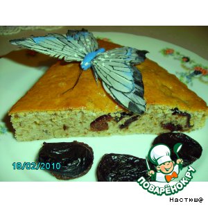 Рецепт Ореховый пирог с черносливом