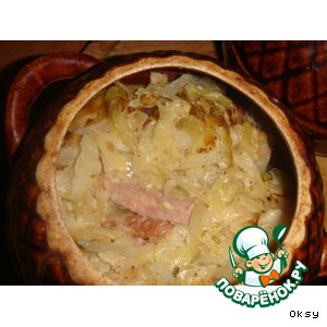 Рецепт Капуста с копченой свининой, запеченные в горшочках