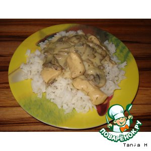 Рецепт Грибной соус с куриным филе к рису