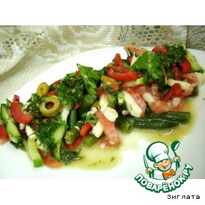Рецепт Легкий салат с рыбой, моцареллой и стручковой фасолью