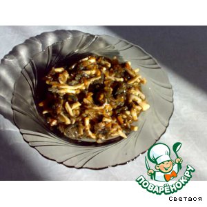 Рецепт Солянка из морской капусты с кальмаром