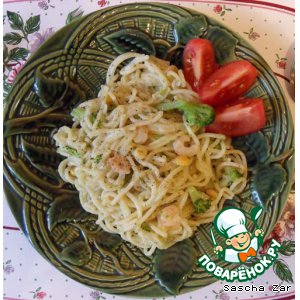Рецепт: Спагетти с креветками и овощами Быстрее не бывает