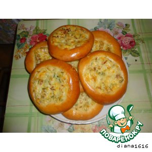 Рецепт Ватрушки с копченым сыром, чесноком и зеленью