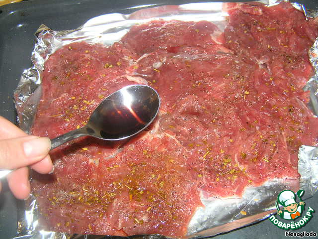 Тушеная говядина с черносливом в духовке — рецепт с фото пошагово