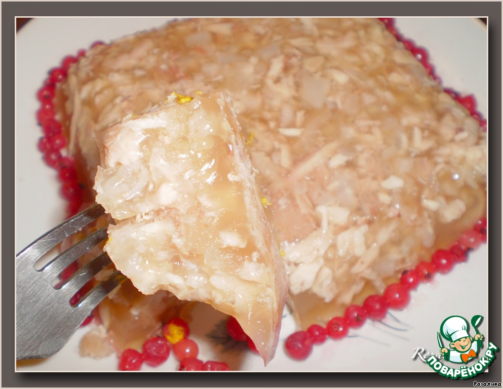 холодец из куриных крылышек рецепт. холодец из куриных крылышек рецепт. холодец из куриных бедер без желатина. холодец из куриных крылышек. соски из курицы домашние.