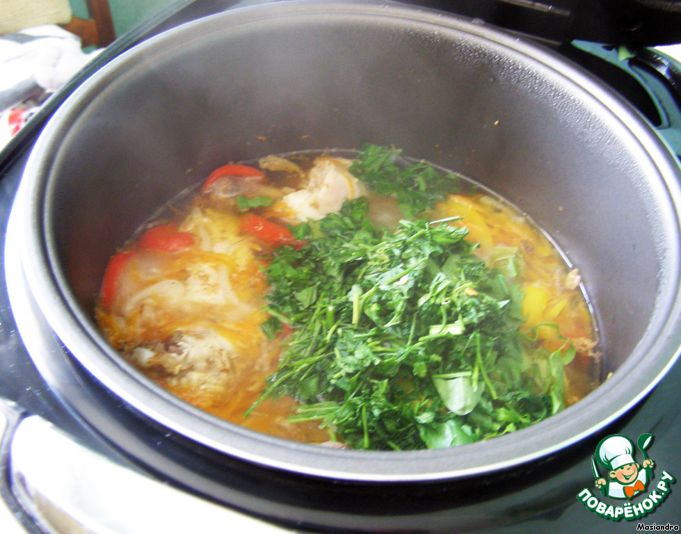 Бататовое рагу. Курица тушеная в мультиварке кусочками с морковью и луком. Потушить курицу в мультиварке с луком и морковью. Тушеная курица в мультиварке редмонд рецепты. Тушёная куриная грудка в мультиварке.