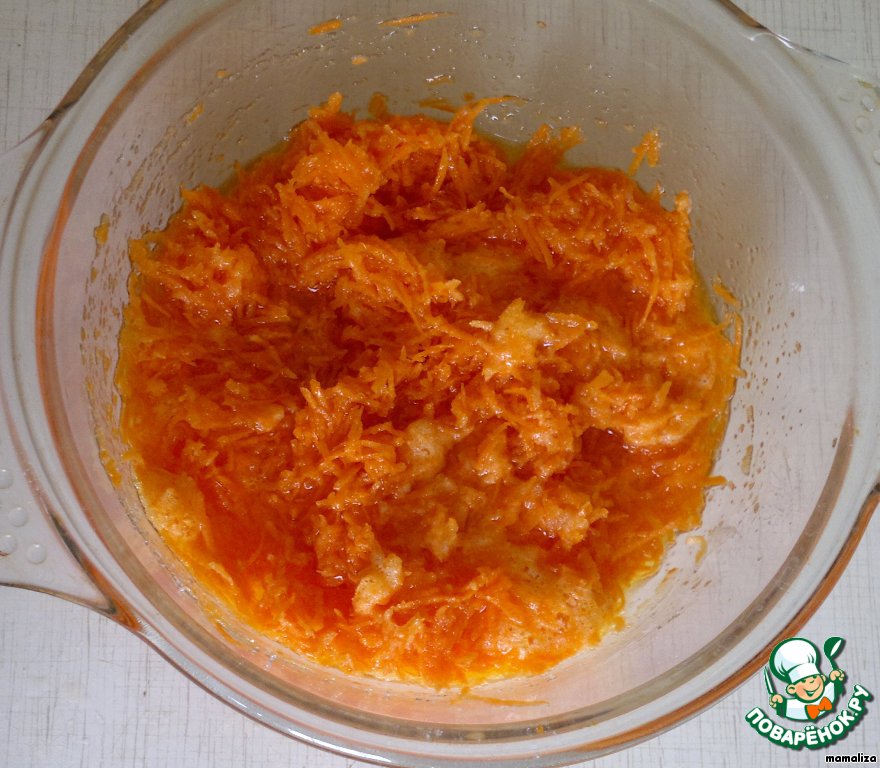 Морковный салат. Панировка из моркови. Морковка с сахаром. Морковь на мелкой терке. Вытяжка из моркови как называется.