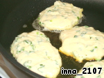 Оладьи на кефире с зеленым луком – кулинарный рецепт
