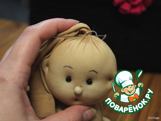 Как сделать куклу из капроновых колготок за один час?